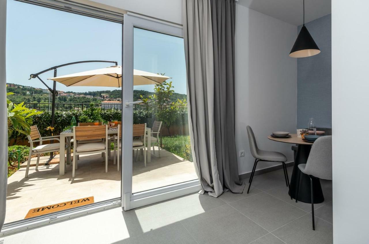 Apartments Flora Trogir Exterior foto
